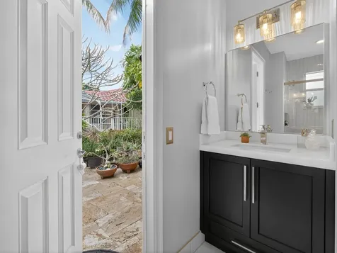909 Stillwater Court Weston FL 33327