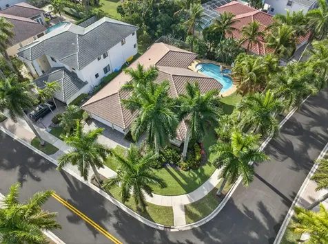 909 Stillwater Court Weston FL 33327