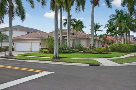 909 Stillwater Court Weston FL 33327