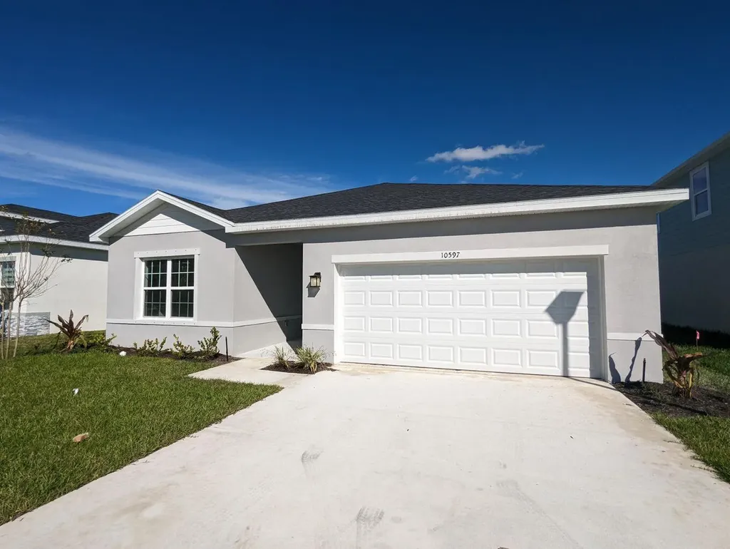 10597 SW Vasari Way Port St Lucie FL 34987