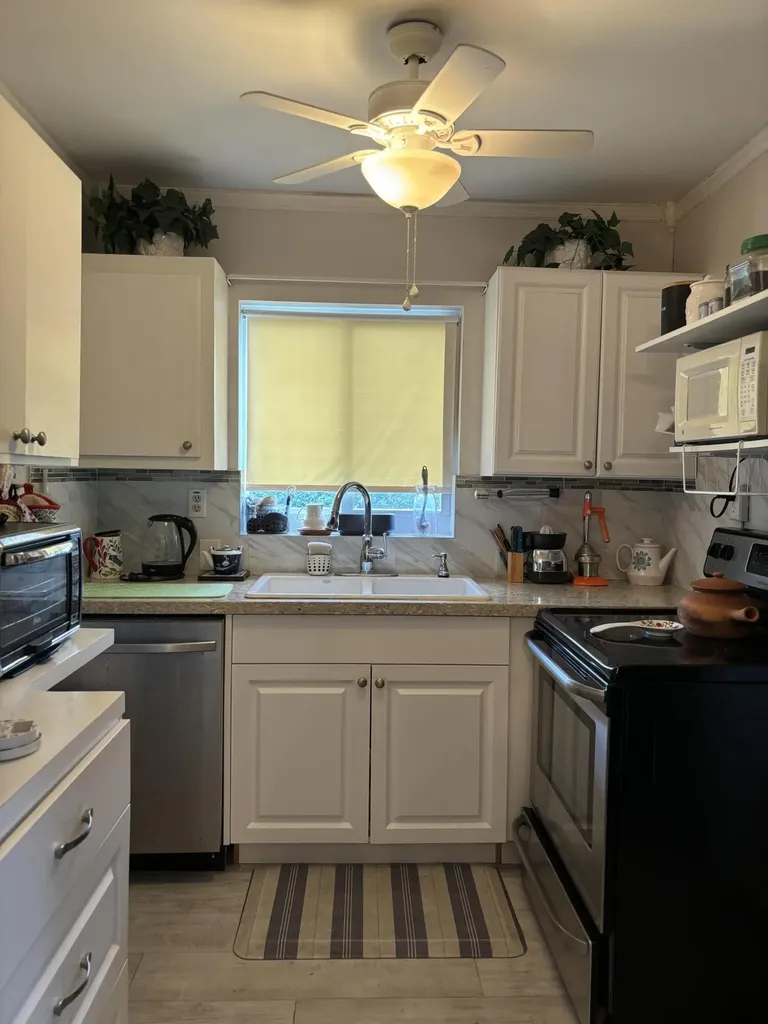 326 Andover West Palm Beach FL 33417