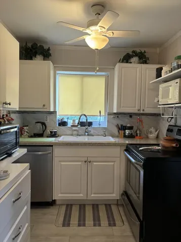 326 Andover West Palm Beach FL 33417