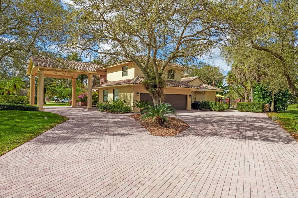 3201 SW 134th Terrace Davie FL 33330