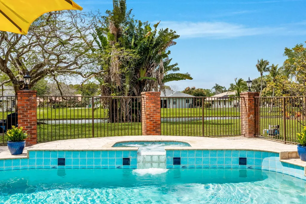 3201 SW 134th Terrace Davie FL 33330