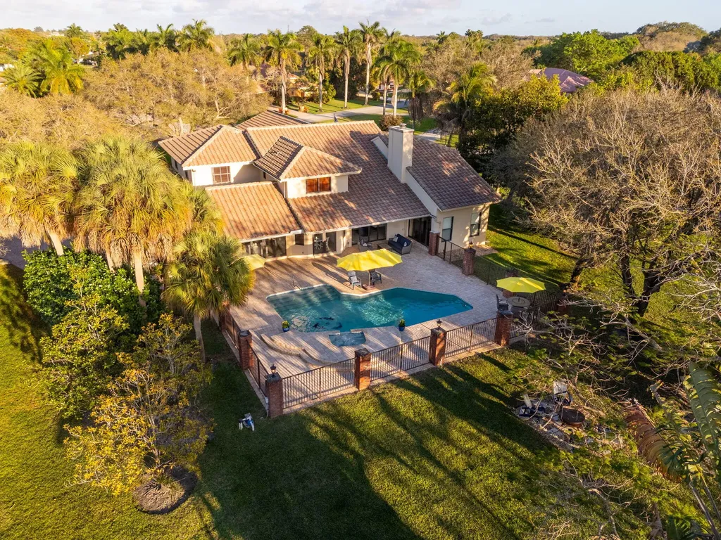 3201 SW 134th Terrace Davie FL 33330