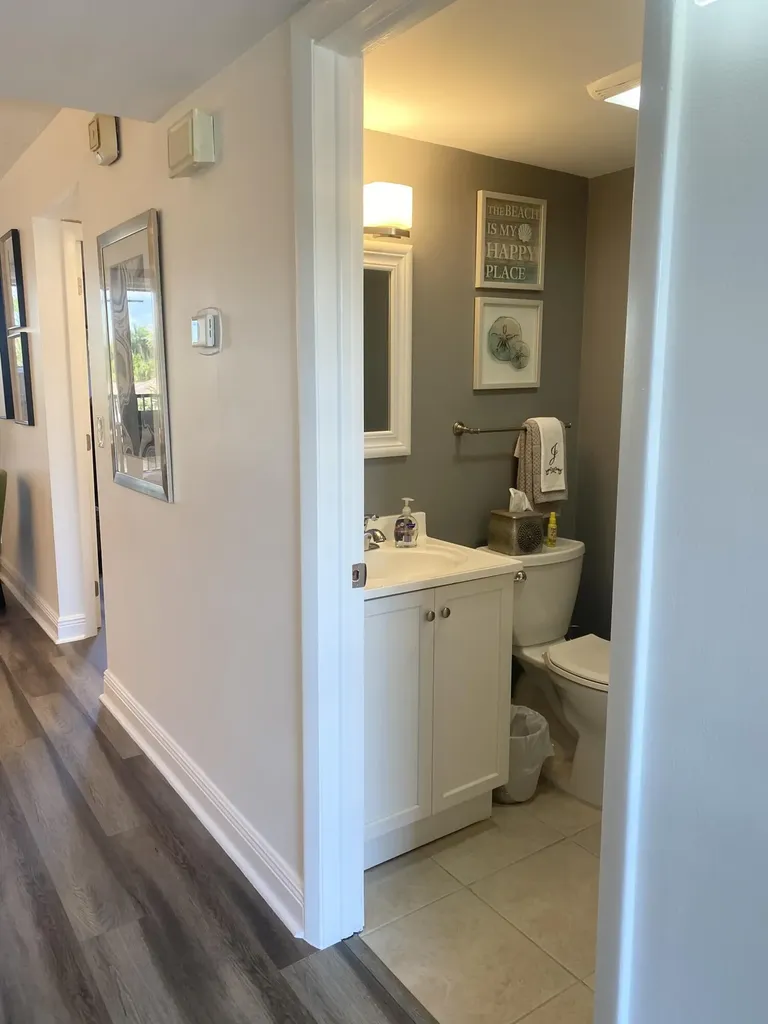 18 Royal Palm Way Boca Raton FL 33432