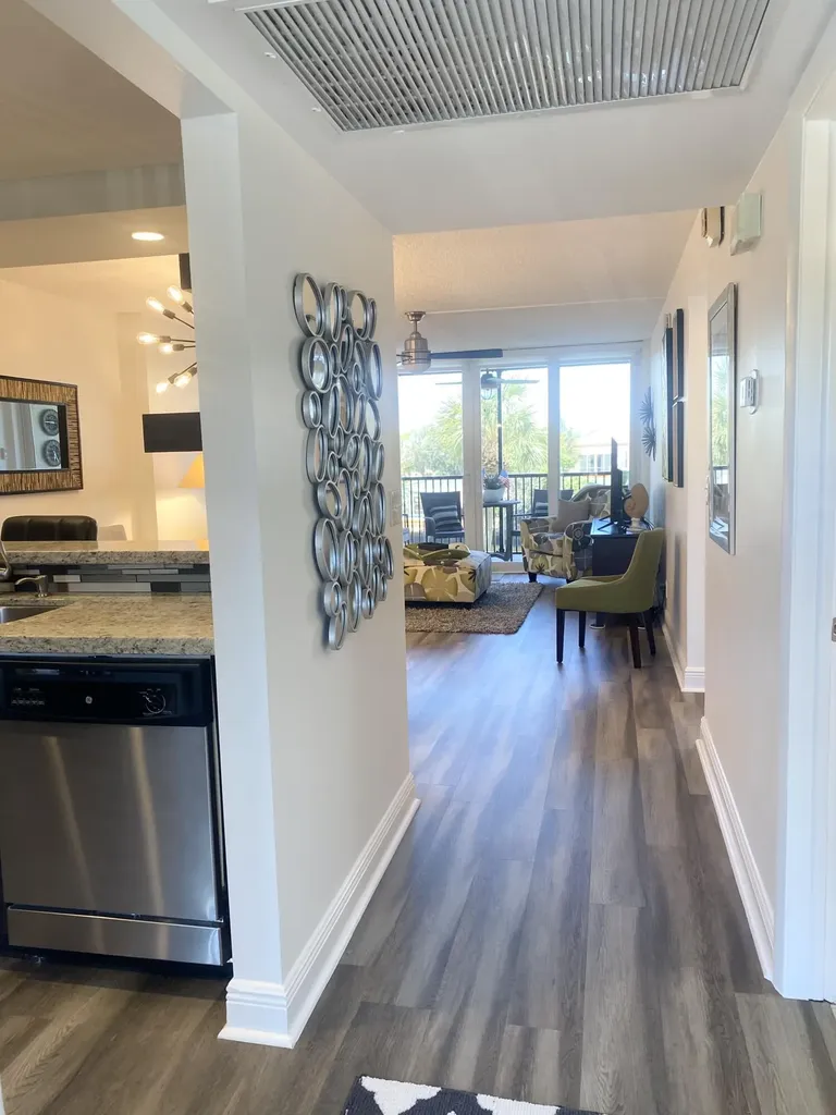 18 Royal Palm Way Boca Raton FL 33432