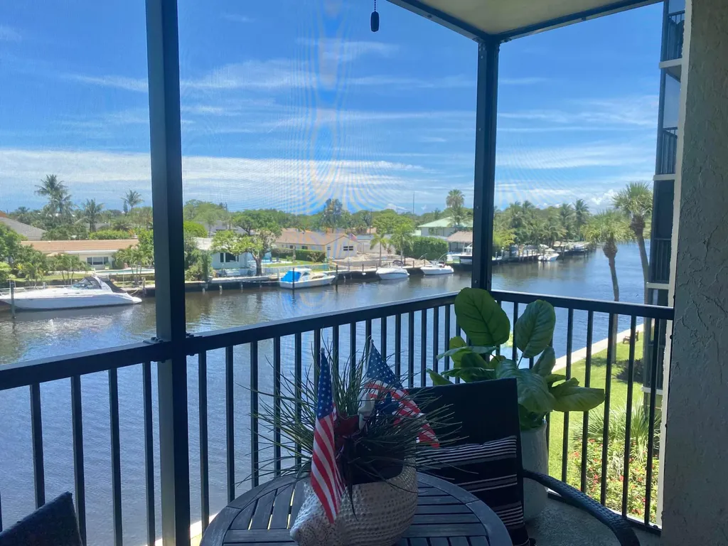 18 Royal Palm Way Boca Raton FL 33432