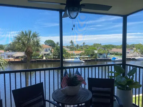 18 Royal Palm Way Boca Raton FL 33432