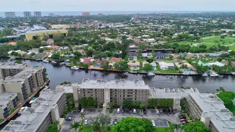 18 Royal Palm Way Boca Raton FL 33432