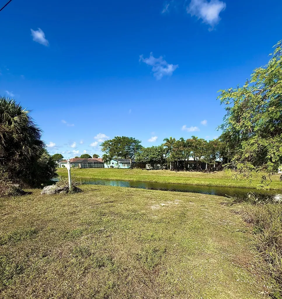 3797 E Roan Court Palm Beach Gardens FL 33403