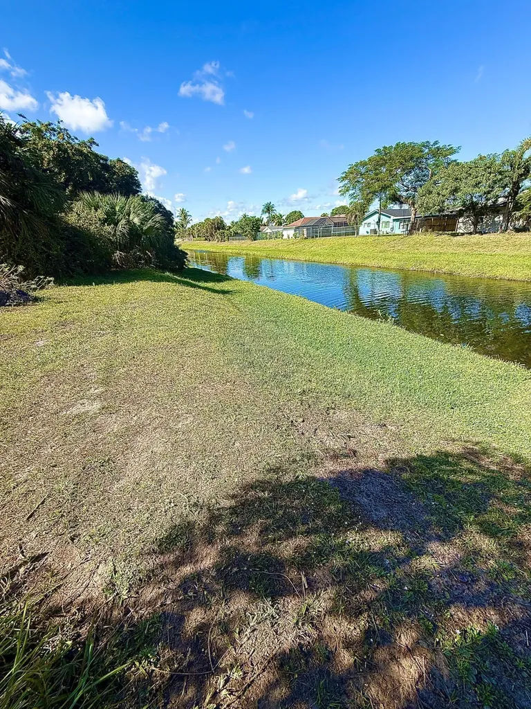 3797 E Roan Court Palm Beach Gardens FL 33403
