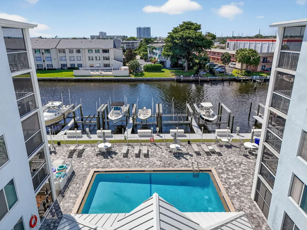 108 Paradise Harbour Boulevard North Palm Beach FL 33408