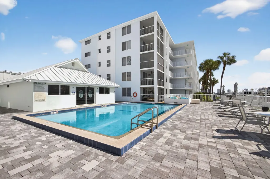 108 Paradise Harbour Boulevard North Palm Beach FL 33408