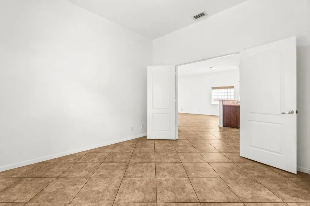 131 Lancaster Way Royal Palm Beach FL 33414