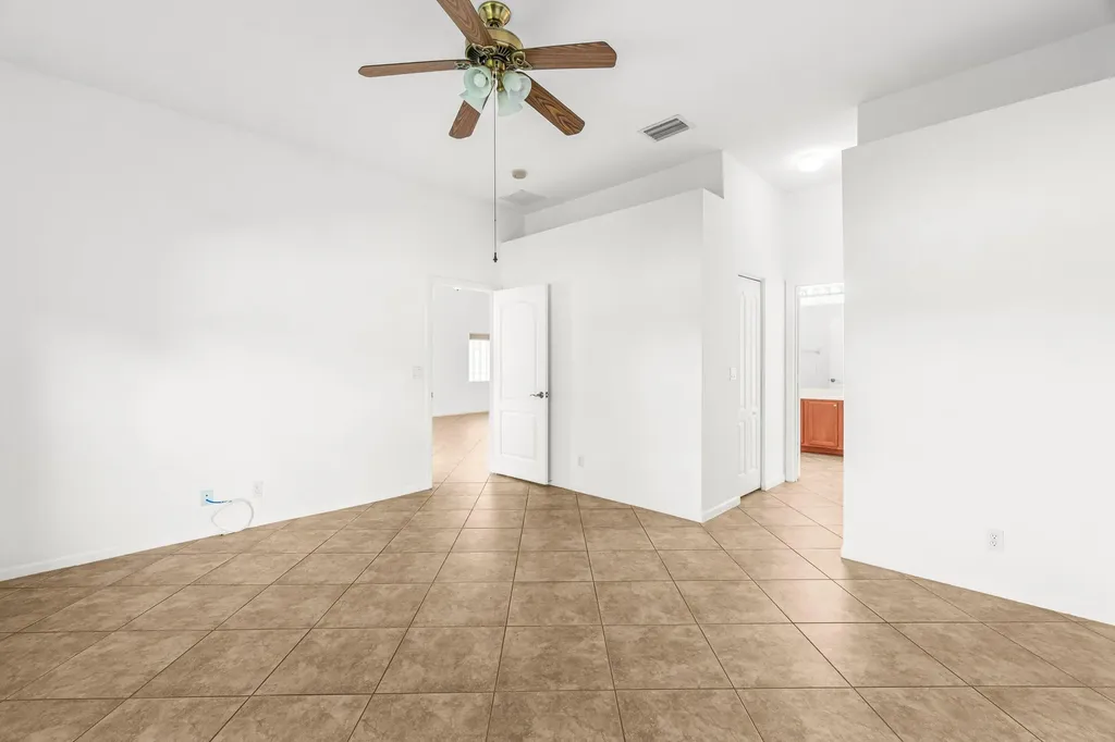 131 Lancaster Way Royal Palm Beach FL 33414