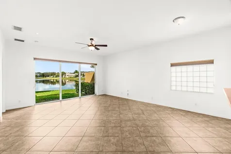 131 Lancaster Way Royal Palm Beach FL 33414