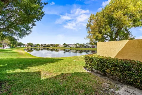 131 Lancaster Way Royal Palm Beach FL 33414