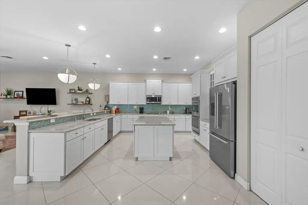 108 Casa Circle Jupiter FL 33458