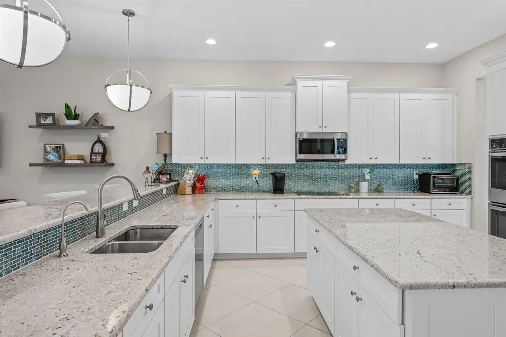 108 Casa Circle Jupiter FL 33458