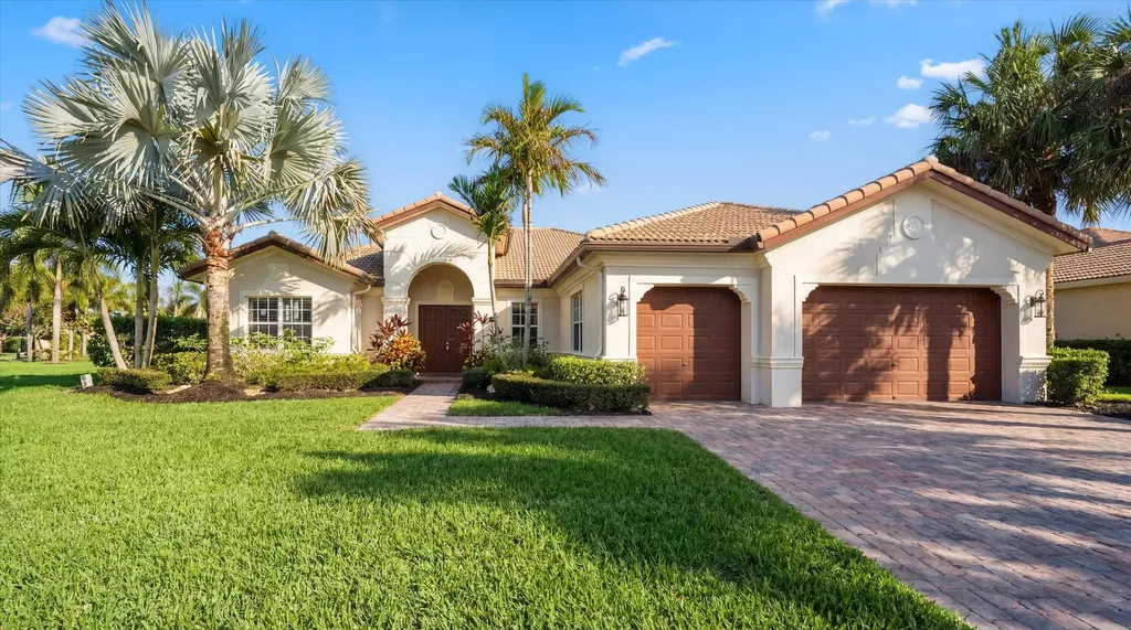 108 Casa Circle Jupiter FL 33458