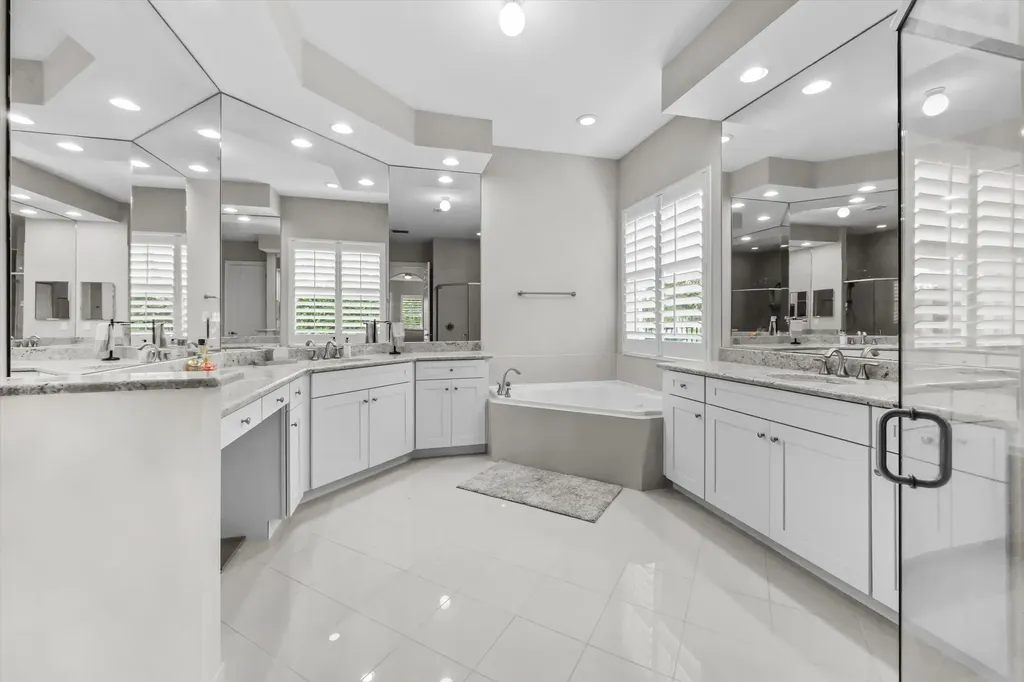 108 Casa Circle Jupiter FL 33458