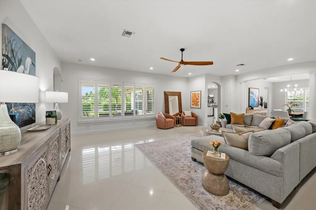 108 Casa Circle Jupiter FL 33458