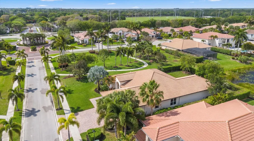 108 Casa Circle Jupiter FL 33458