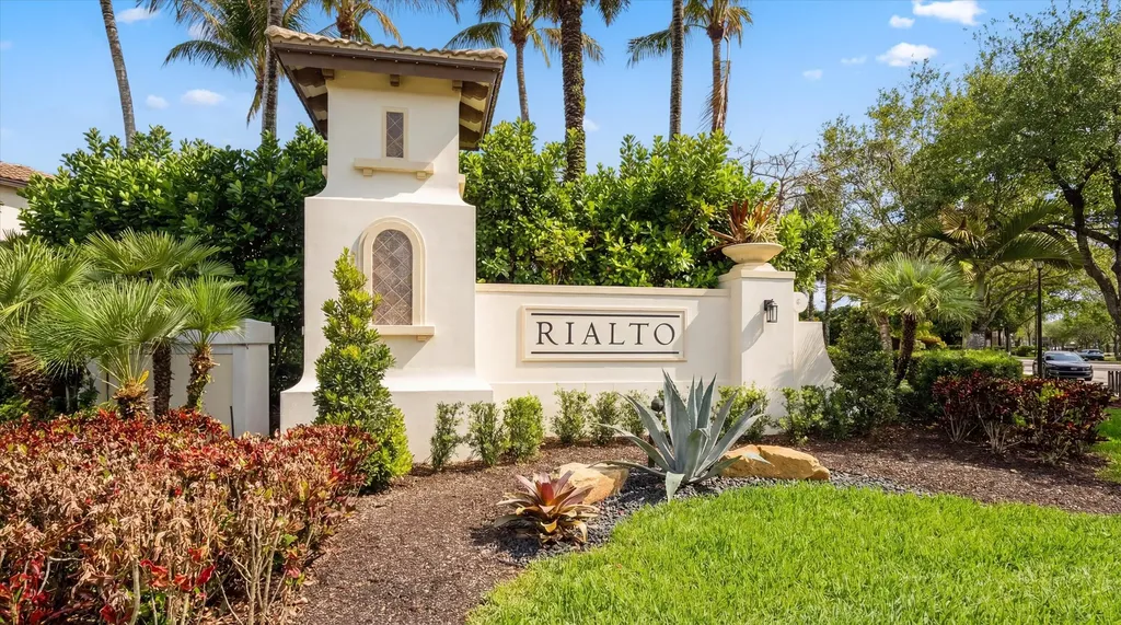 108 Casa Circle Jupiter FL 33458