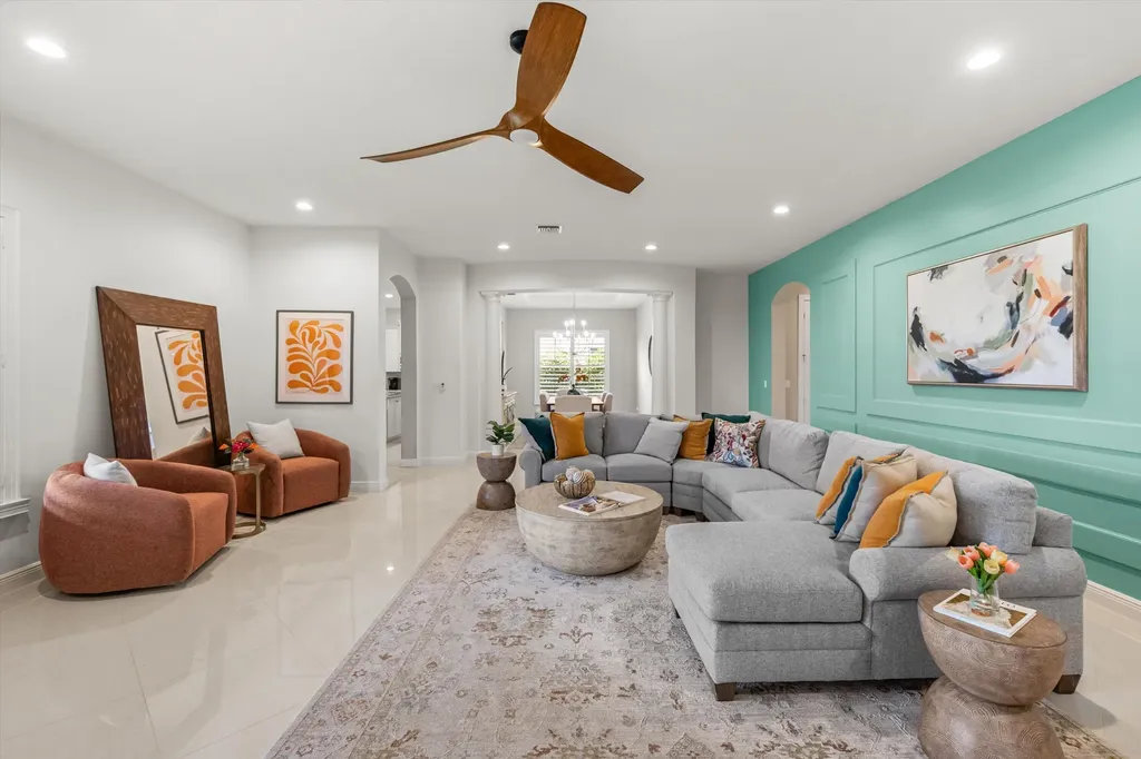 108 Casa Circle Jupiter FL 33458