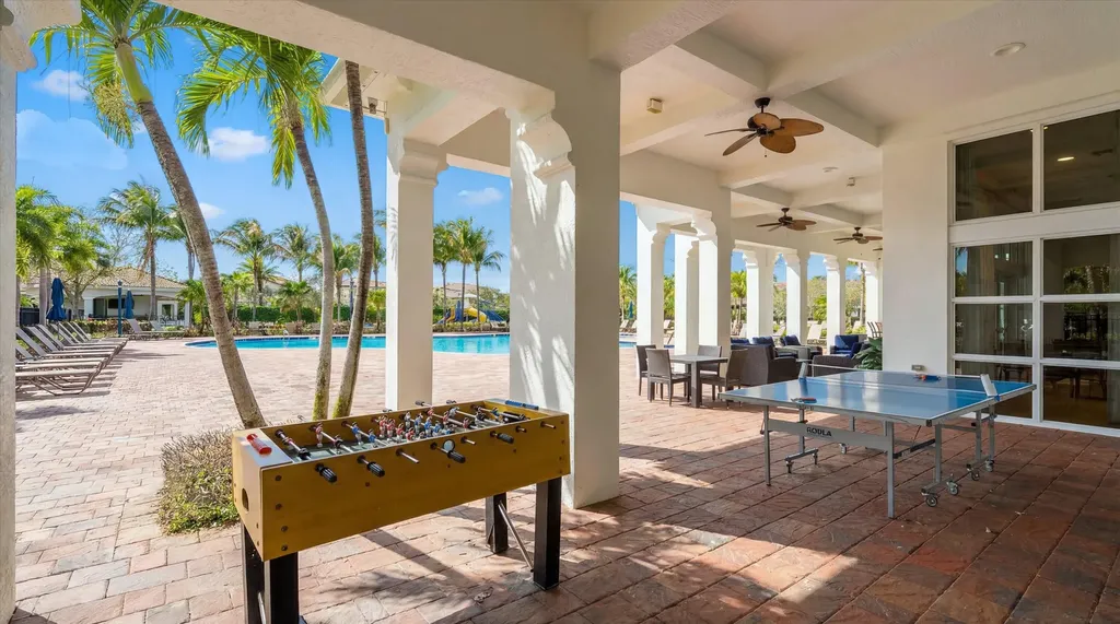108 Casa Circle Jupiter FL 33458
