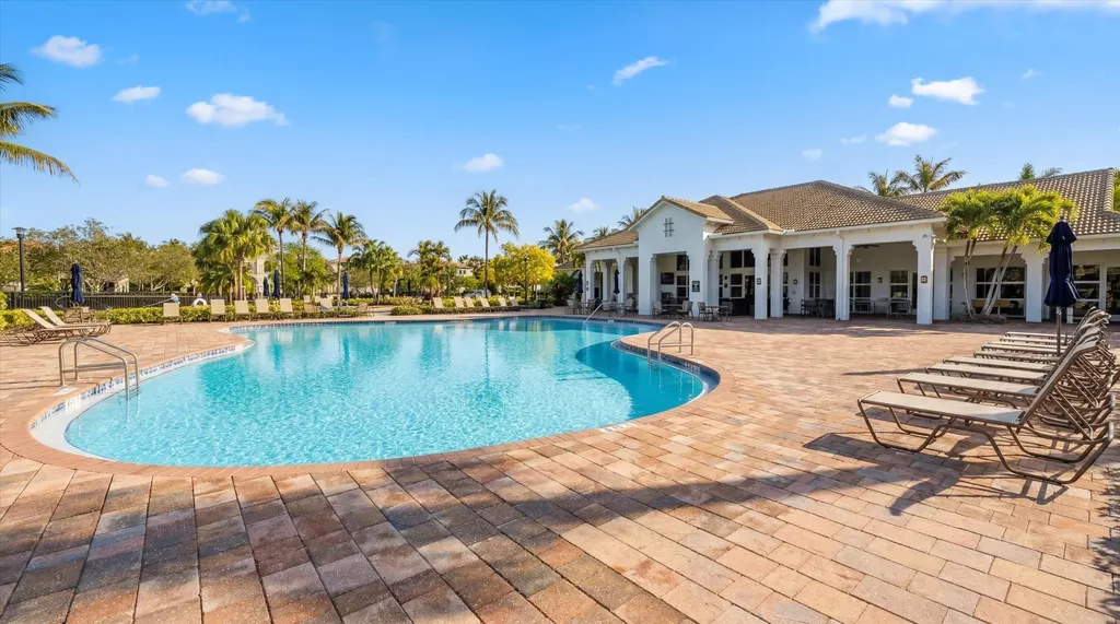 108 Casa Circle Jupiter FL 33458