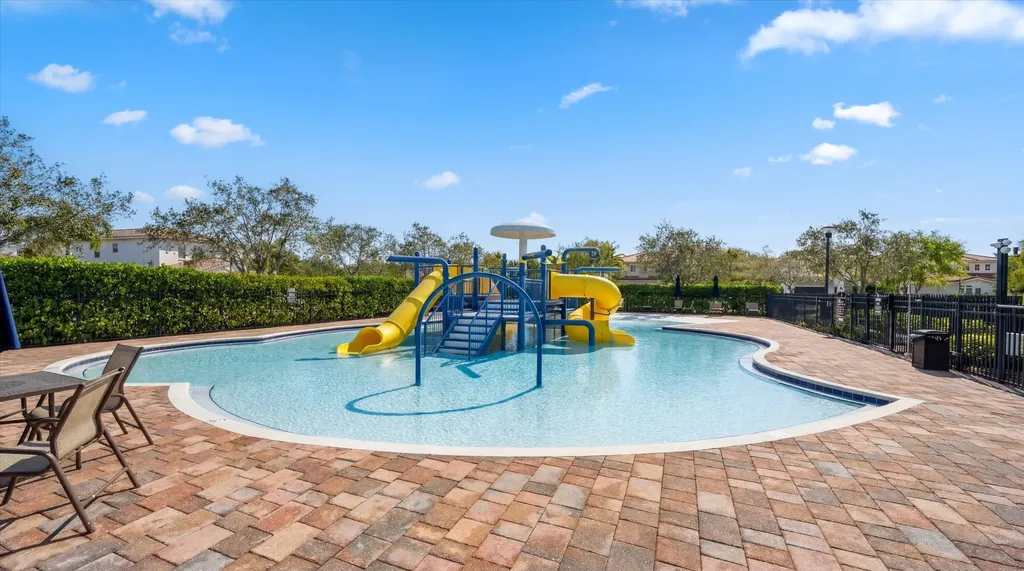 108 Casa Circle Jupiter FL 33458