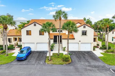16 Via De Casas Sur Boynton Beach FL 33426