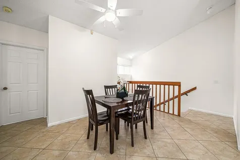 16 Via De Casas Sur Boynton Beach FL 33426