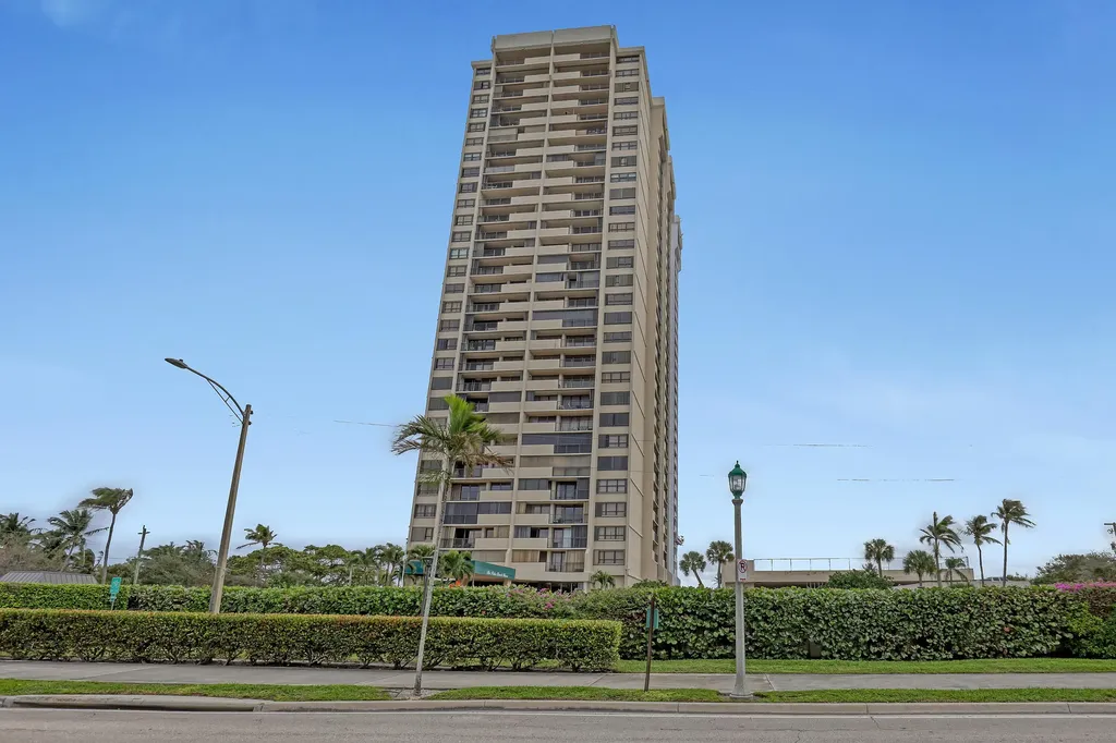 5600 N Flagler Drive West Palm Beach FL 33407