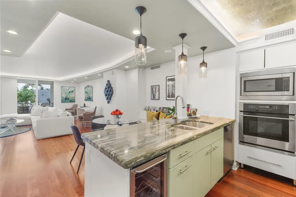 170 Chilean Avenue Palm Beach FL 33480