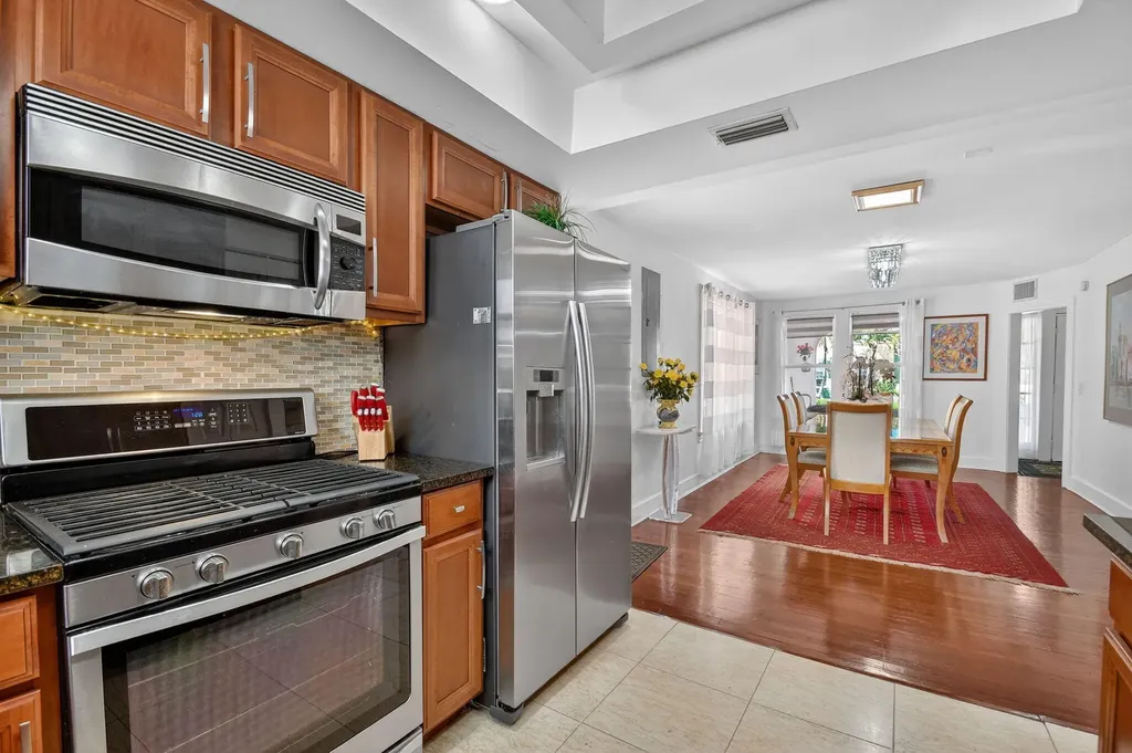 328 Monroe Drive West Palm Beach FL 33405