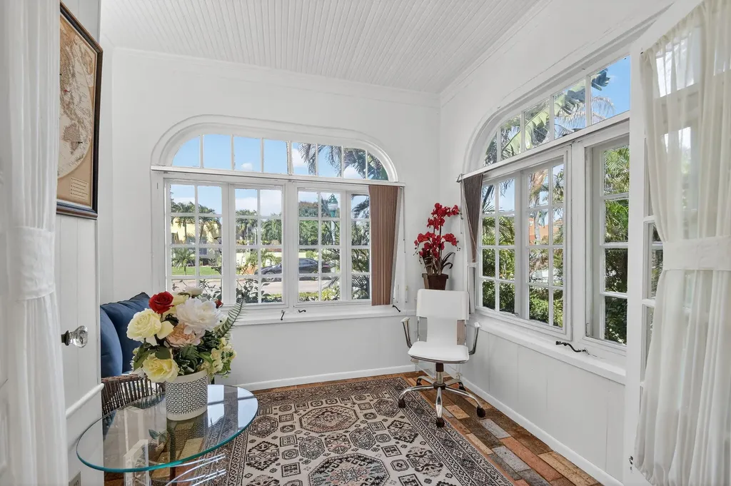 328 Monroe Drive West Palm Beach FL 33405