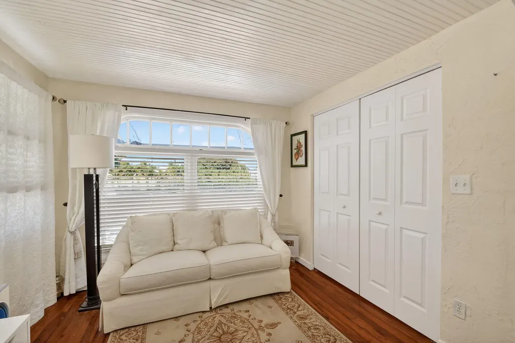 328 Monroe Drive West Palm Beach FL 33405