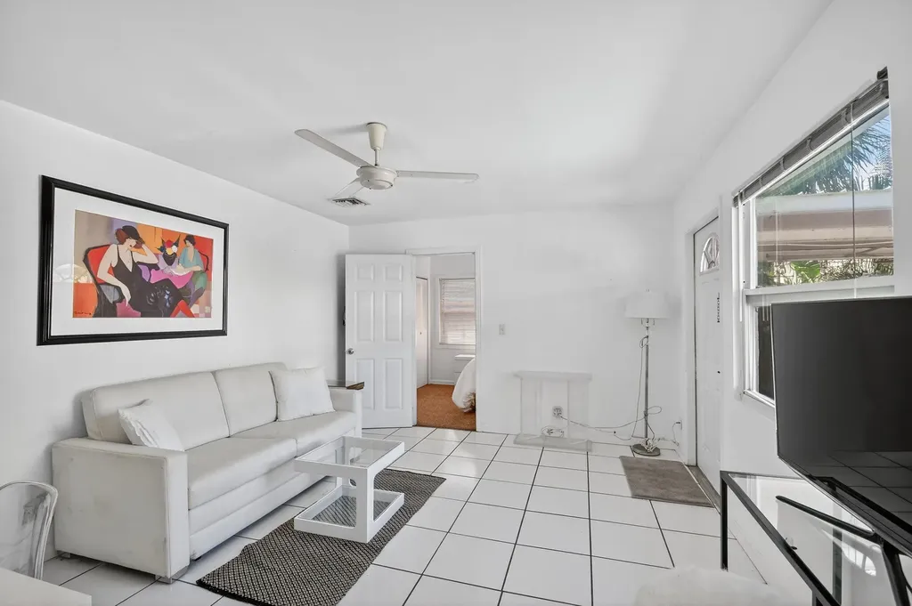 328 Monroe Drive West Palm Beach FL 33405