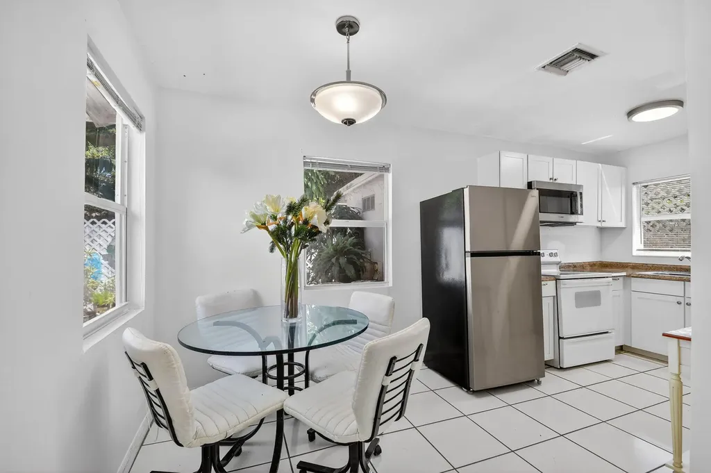 328 Monroe Drive West Palm Beach FL 33405