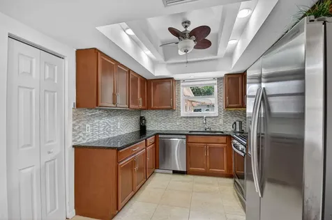 328 Monroe Drive West Palm Beach FL 33405