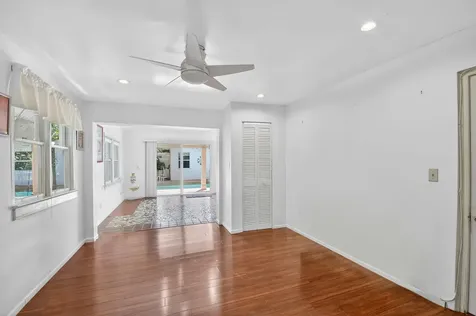 328 Monroe Drive West Palm Beach FL 33405