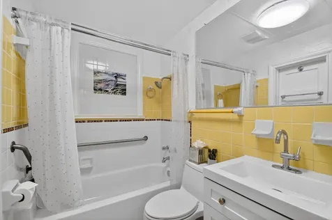 328 Monroe Drive West Palm Beach FL 33405