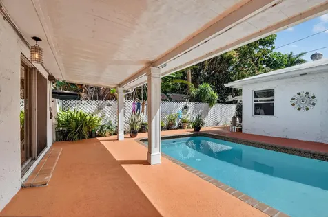 328 Monroe Drive West Palm Beach FL 33405