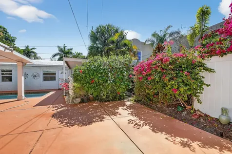 328 Monroe Drive West Palm Beach FL 33405