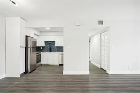3244 NW 84th Avenue Sunrise FL 33351