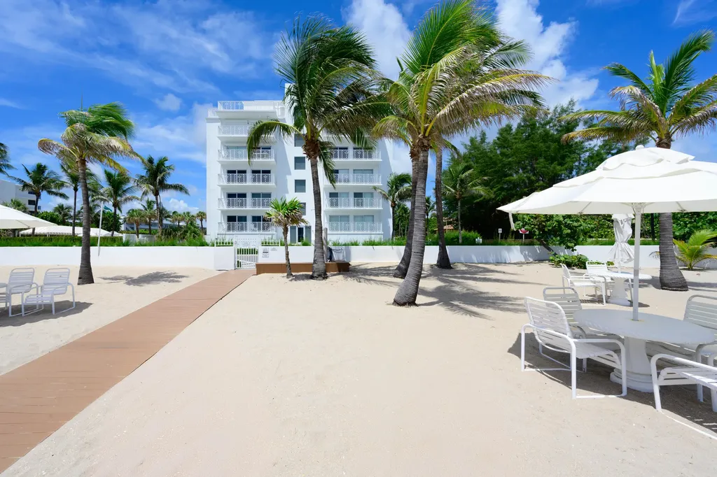 170 N Ocean Boulevard Palm Beach FL 33480
