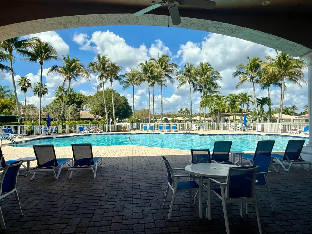 8611 Gold Cay West Palm Beach FL 33411